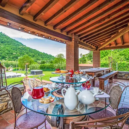 La Ginepraia By Interhome