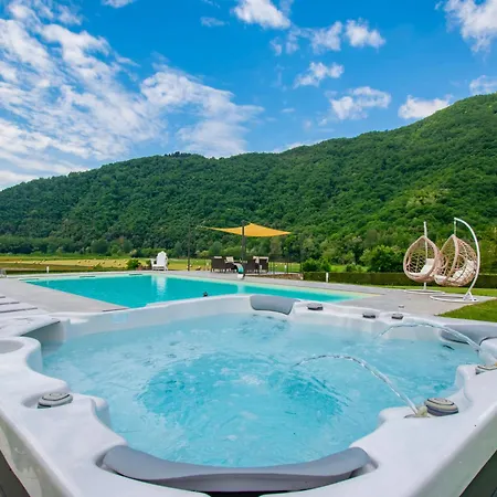 Ferienhaus La Ginepraia By Interhome